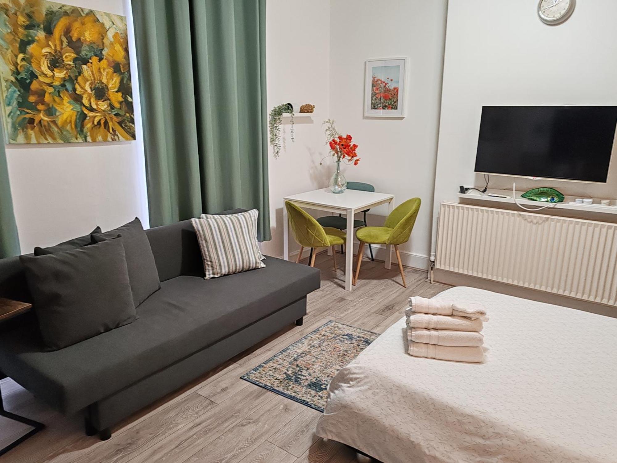 Kilburn High Road Studio Apartments لندن المظهر الخارجي الصورة